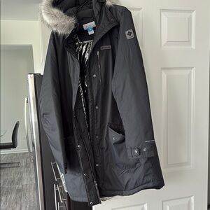 Columbia Black Puffer Coat with Faux Fur Hood